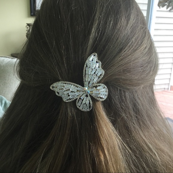 Sale $12 Firm! Butterfly Rhinestone Hairpin, barrette style - Picture 8 of 14